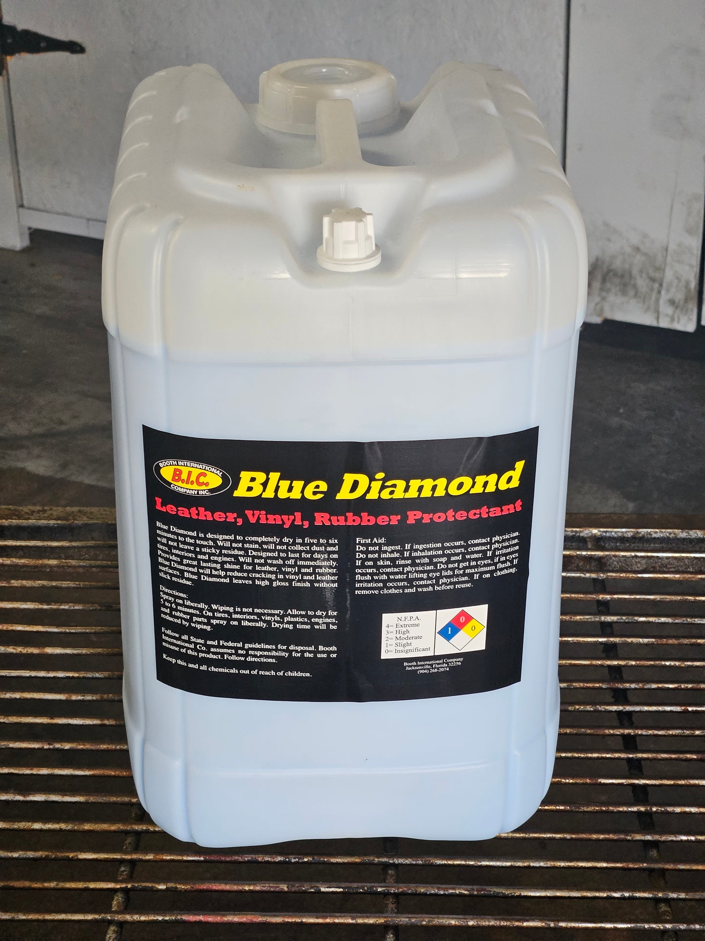 Blue Diamond Water-Based Tire Shine 5 gal